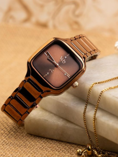 ساعات نسائية