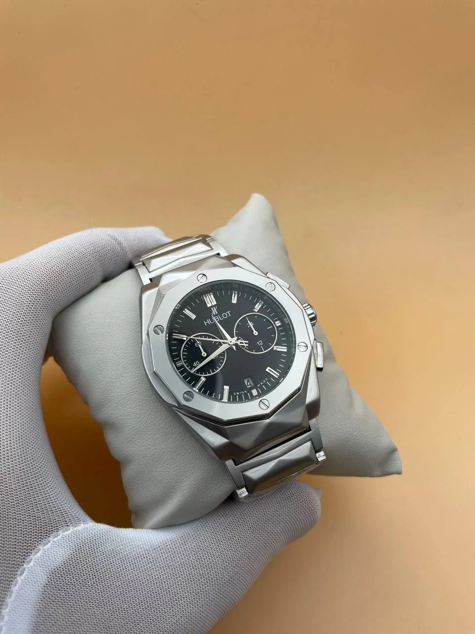 ساعة HUBLOT الرجالية الفاخرة – صورة 1