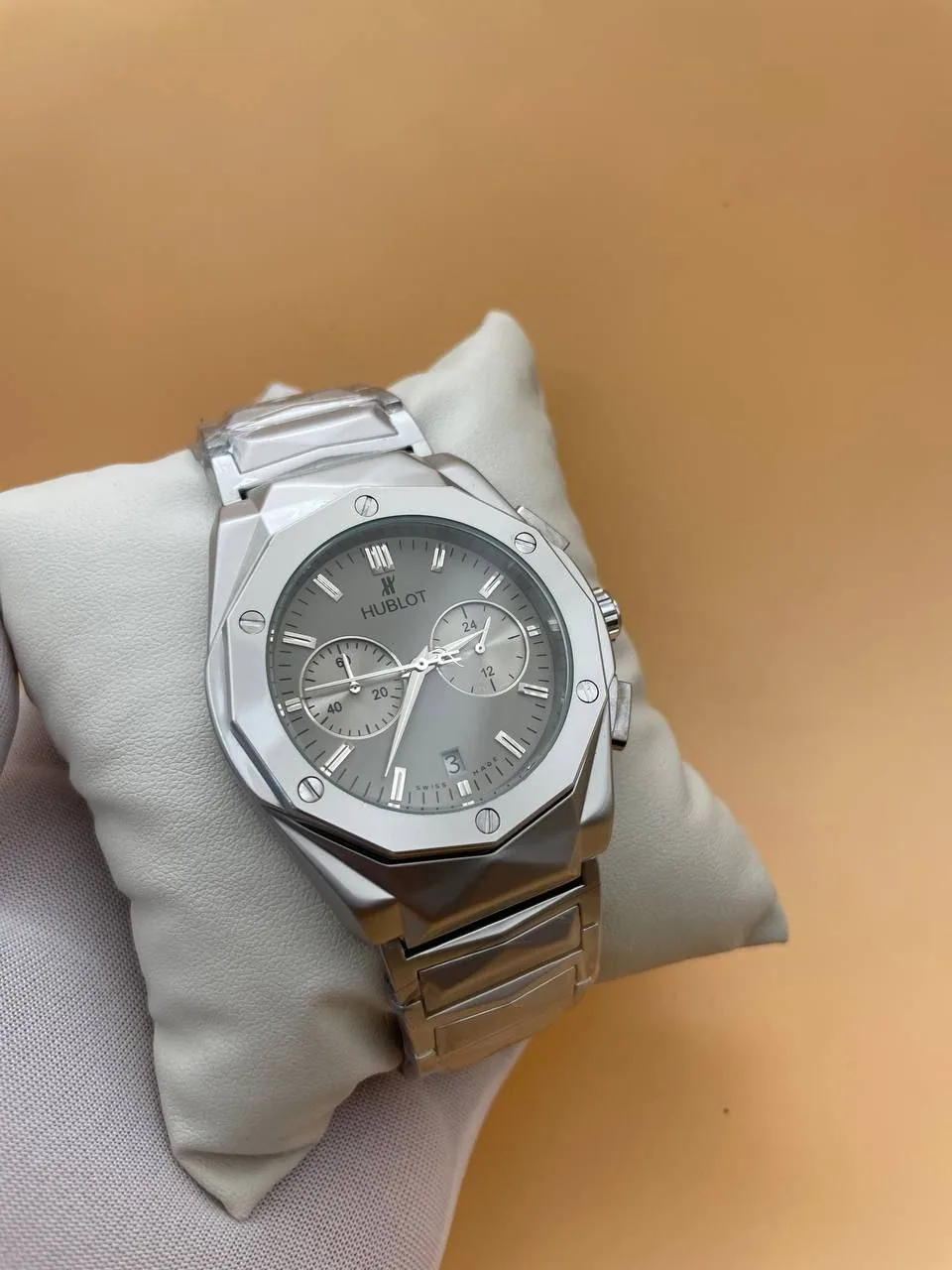 ساعة HUBLOT الرجالية الفاخرة – صورة 3